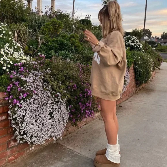 EUC The Bar Tan Varsity Sweatshirt size L with White Lettering. - Picture 10 of 13